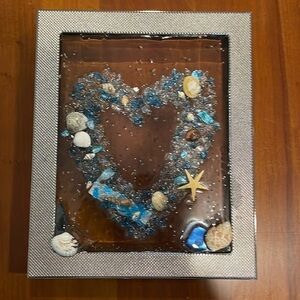 3-D HANDMADE CRUSHED GLASS HEART WITH AHELLS